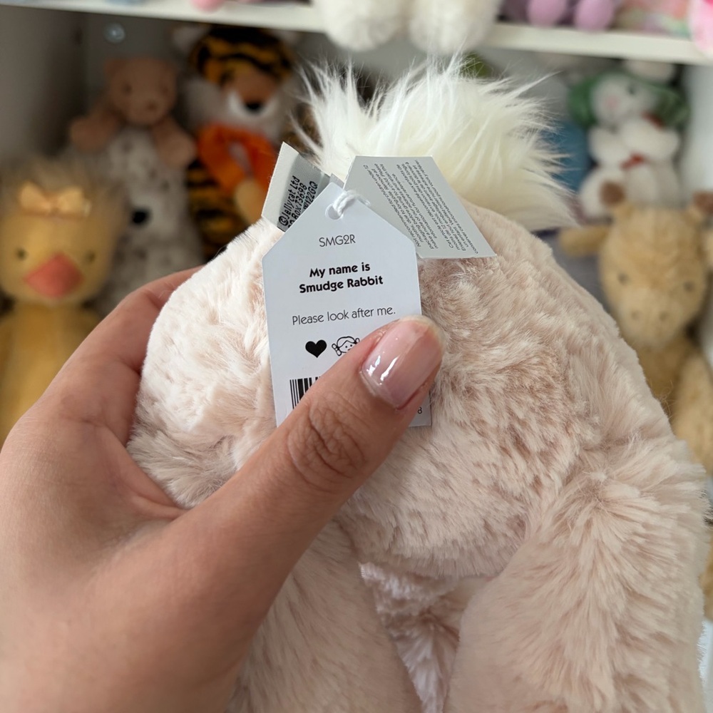 Jellycat Medium Smuge Rabbit - Authentic & BNWT! - Picture 6 of 6